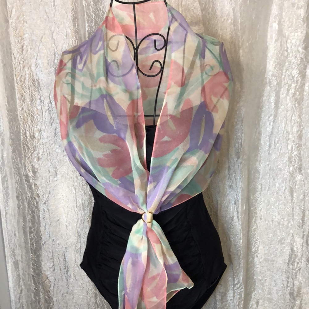 AVON scarf/wrap